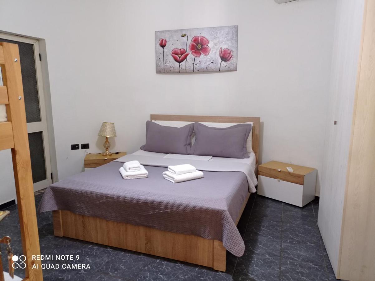 Orange Villa Hotel Tirana Rum bild